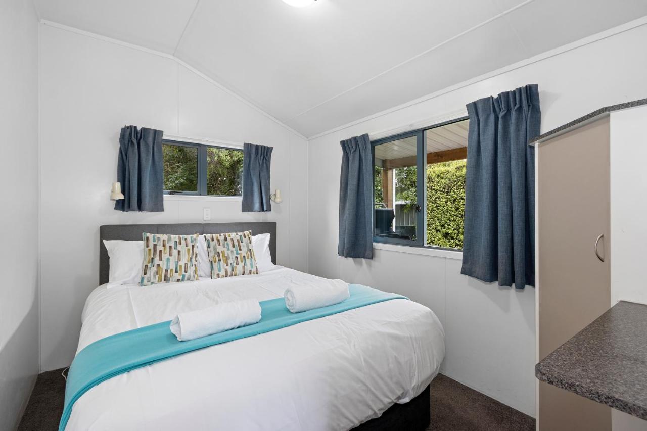 North South Holiday Park Christchurch Exterior foto