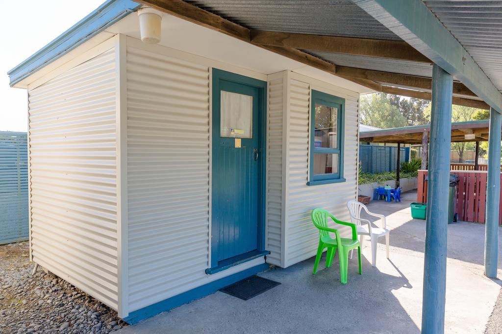 North South Holiday Park Christchurch Exterior foto
